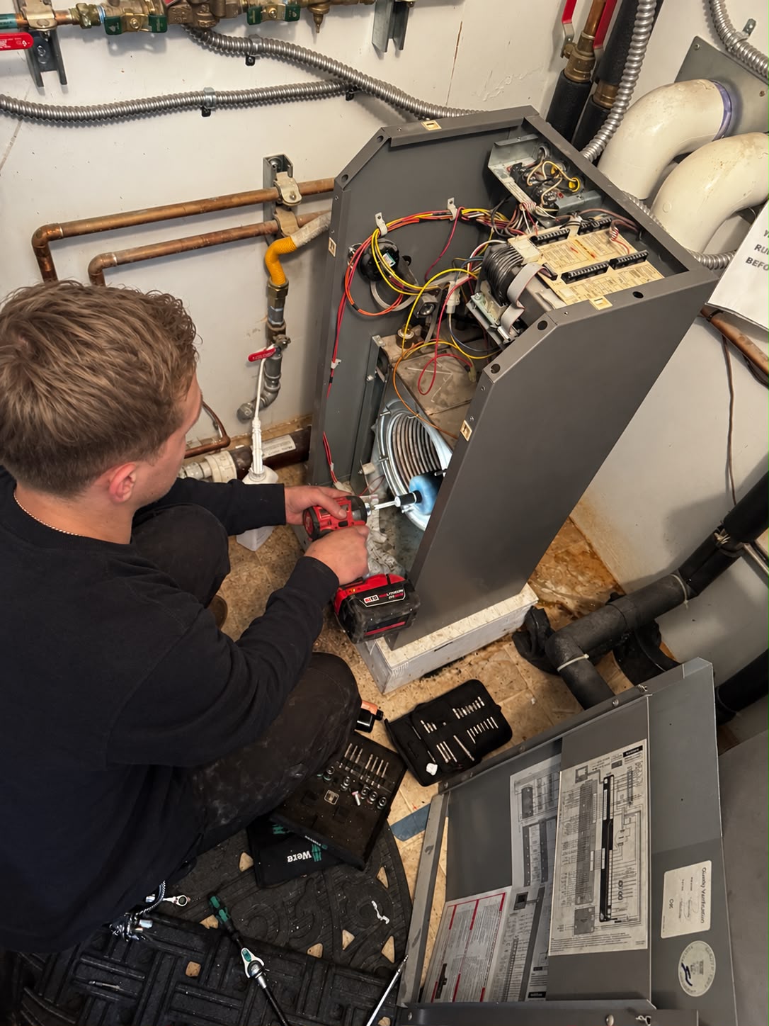 Alcatraz Plumbing technician at work